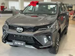 Toyota Hilux SW4