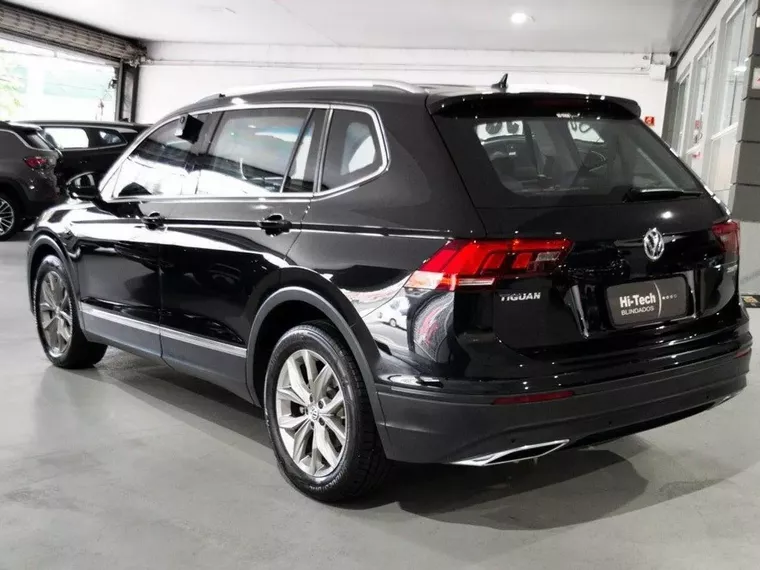 Volkswagen Tiguan Preto 14