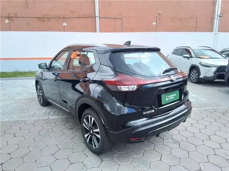 Nissan Kicks Preto 9