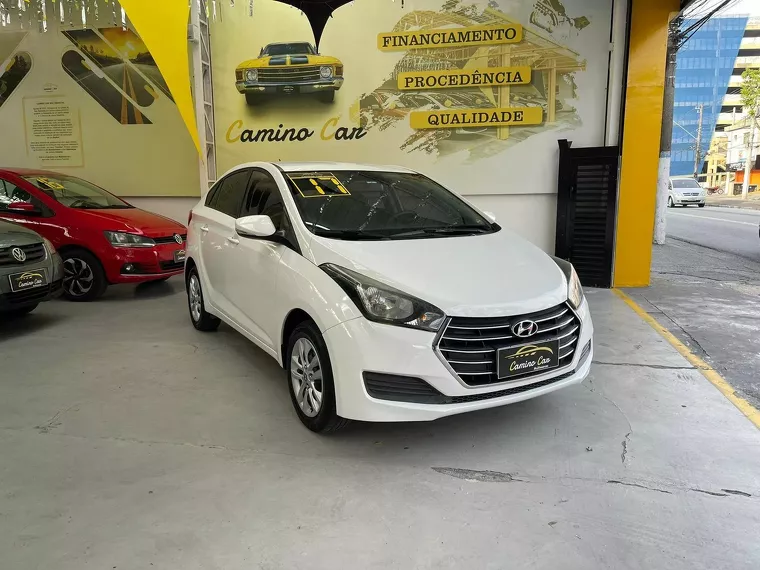 Hyundai HB20S Branco 3