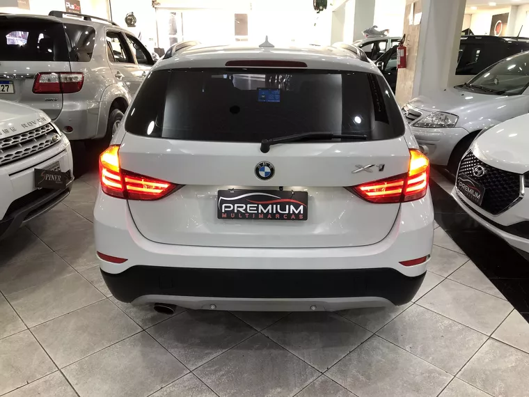 BMW X1 Branco 5