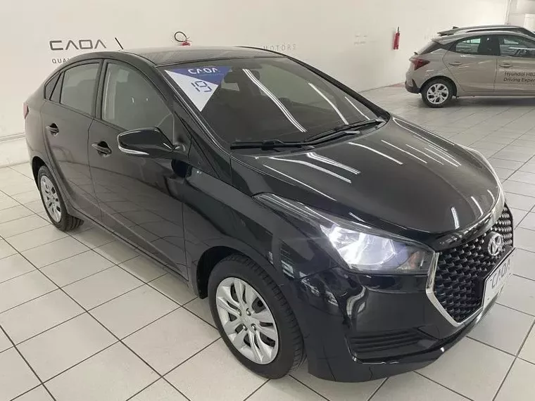 Hyundai HB20S Preto 12