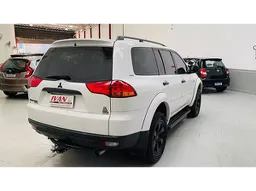 Mitsubishi Pajero Dakar