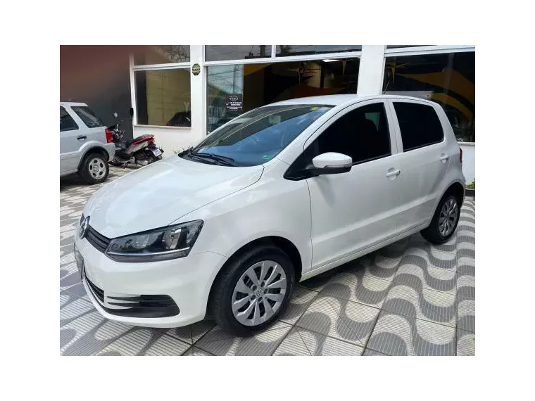 Volkswagen Fox Branco 4