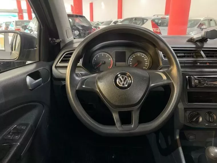 Volkswagen Voyage Cinza 14