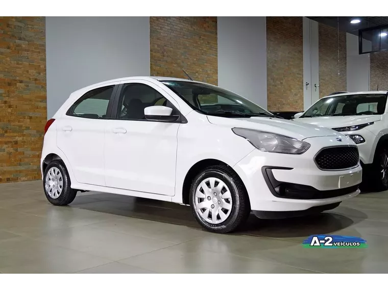 Ford KA Branco 4