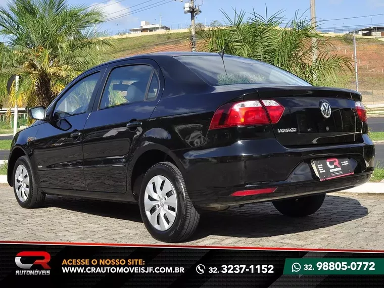 Volkswagen Voyage Preto 8