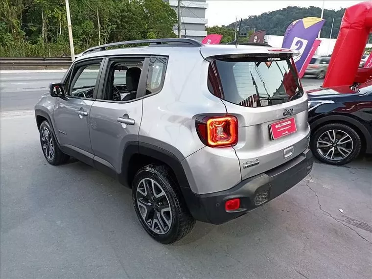 Jeep Renegade Prata 12