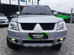 Mitsubishi Pajero TR4