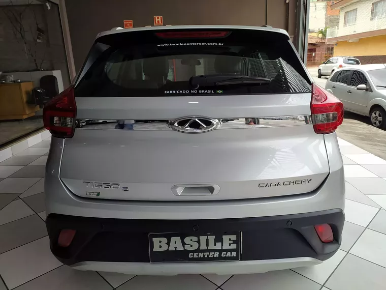 Chery Tiggo 2 Prata 8