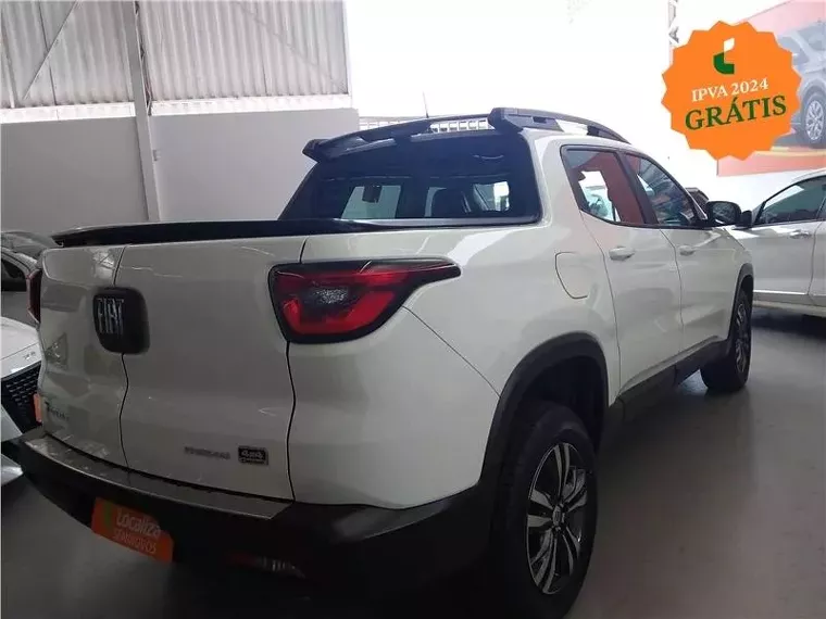 Fiat Toro Branco 2