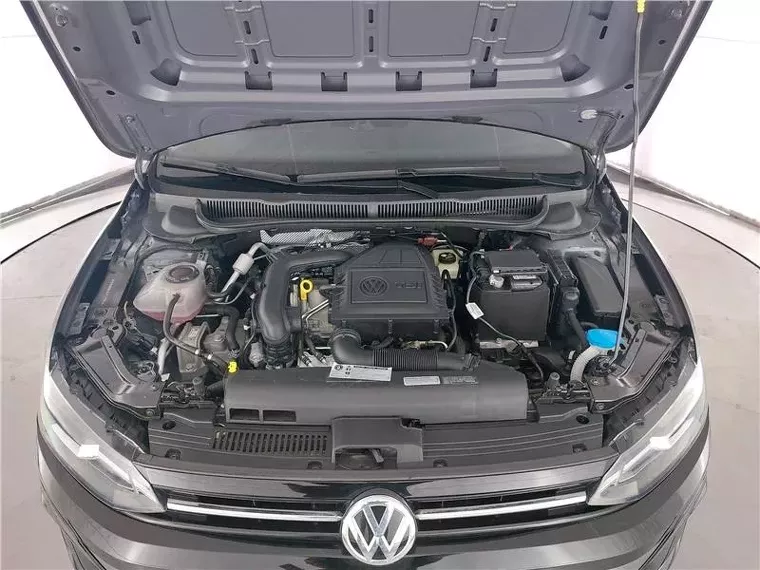 Volkswagen Virtus Preto 18