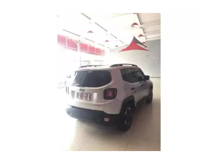 Jeep Renegade Prata 4