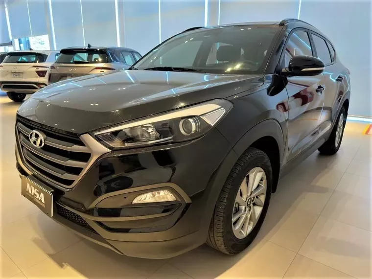 Hyundai Tucson Preto 14