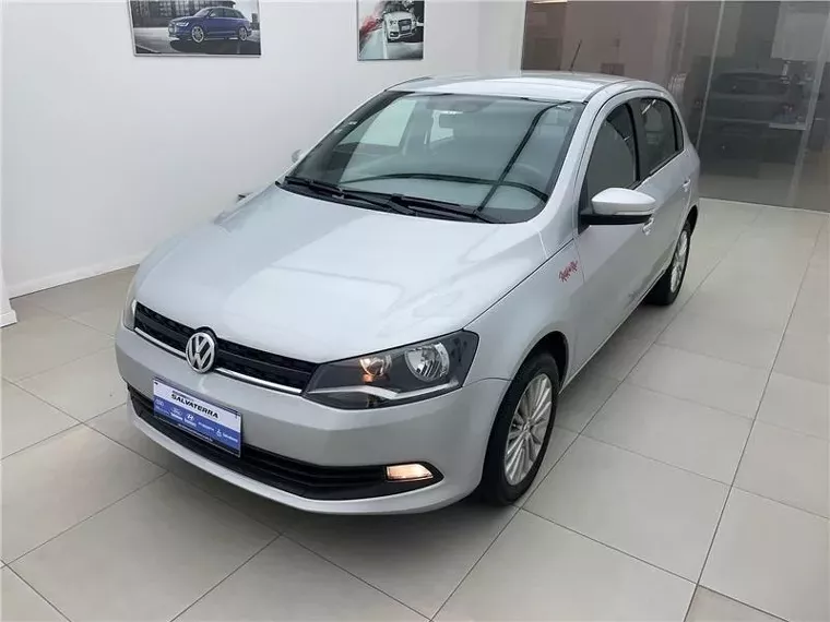 Volkswagen Gol Cinza 1