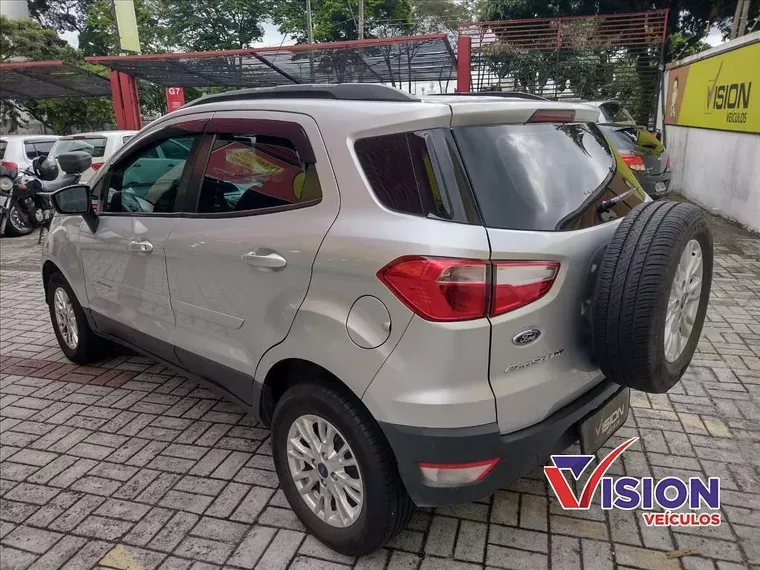 Ford Ecosport Prata 14