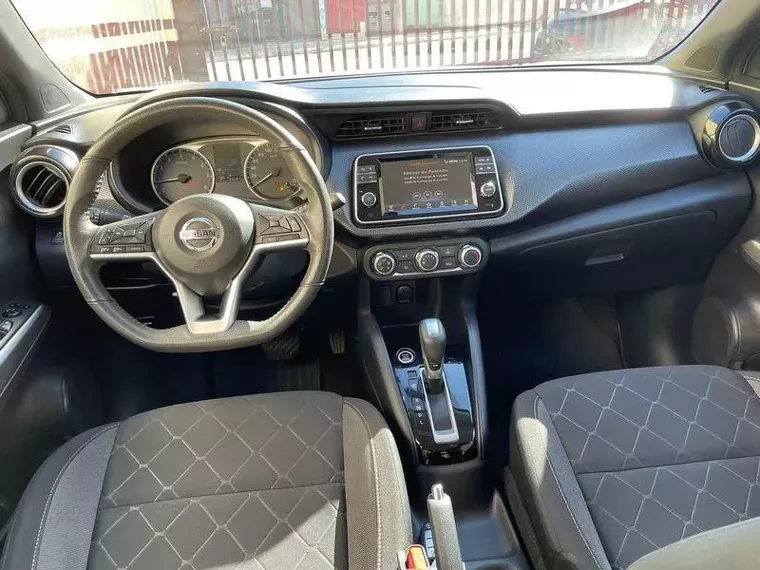 Nissan Kicks Branco 2