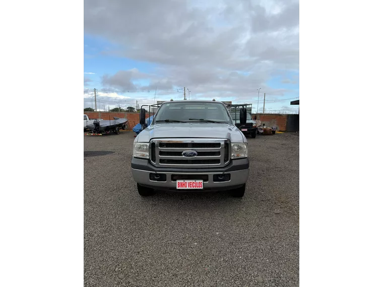 Ford F-4000 2.8 Turbo 2015