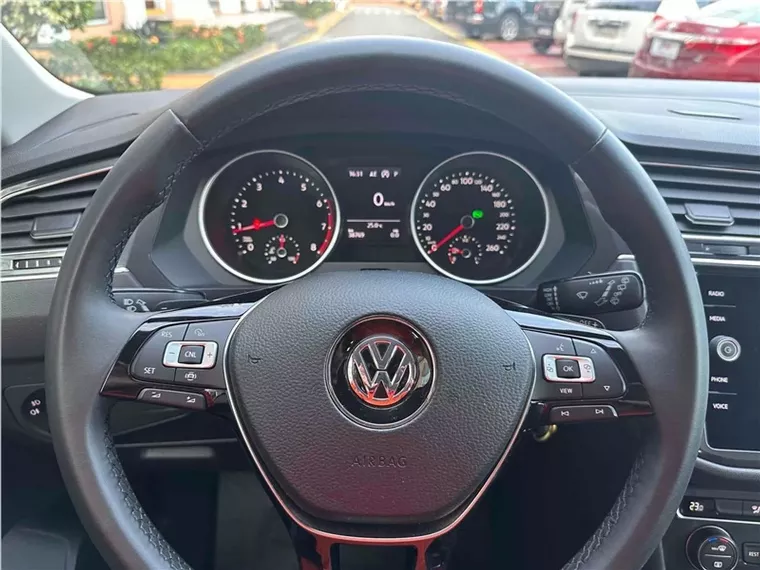 Volkswagen Tiguan Cinza 8