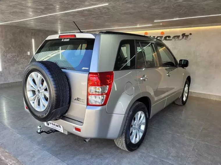 Suzuki Grand Vitara Prata 19