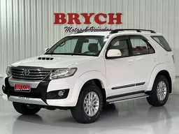Toyota Hilux SW4