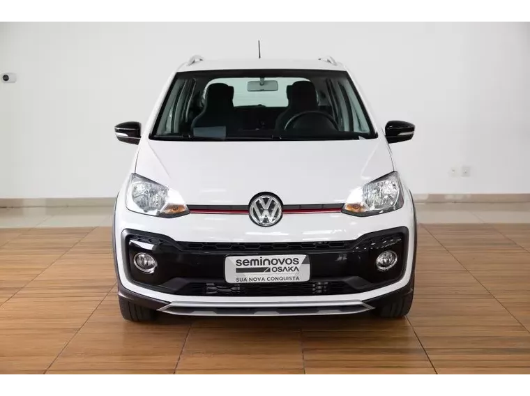 Volkswagen UP Branco 16