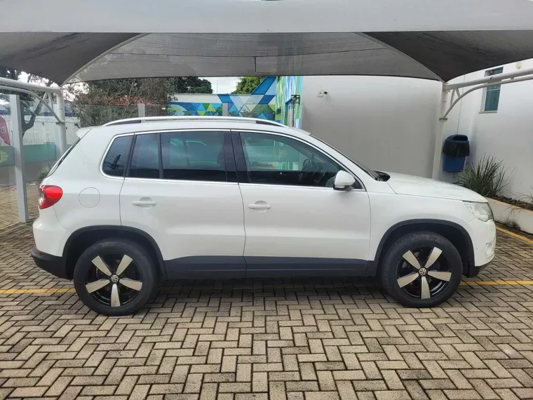 Volkswagen Tiguan Branco 17