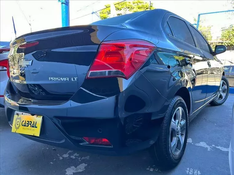 Chevrolet Prisma Preto 1