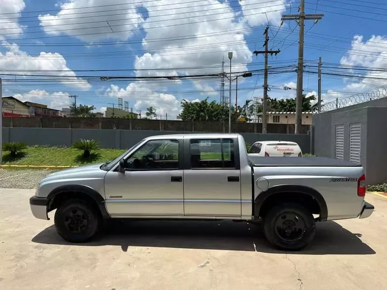 Chevrolet S10 Prata 7