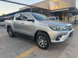 Toyota Hilux SW4