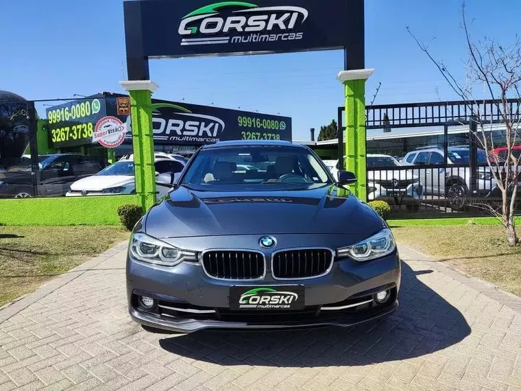 BMW 320i Cinza 2