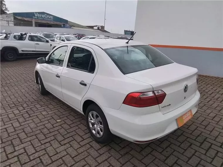 Volkswagen Voyage Branco 2