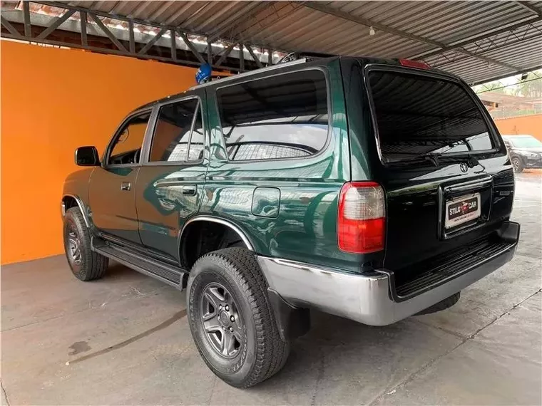 Toyota Hilux SW4 Verde 6