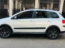 Volkswagen Space Cross