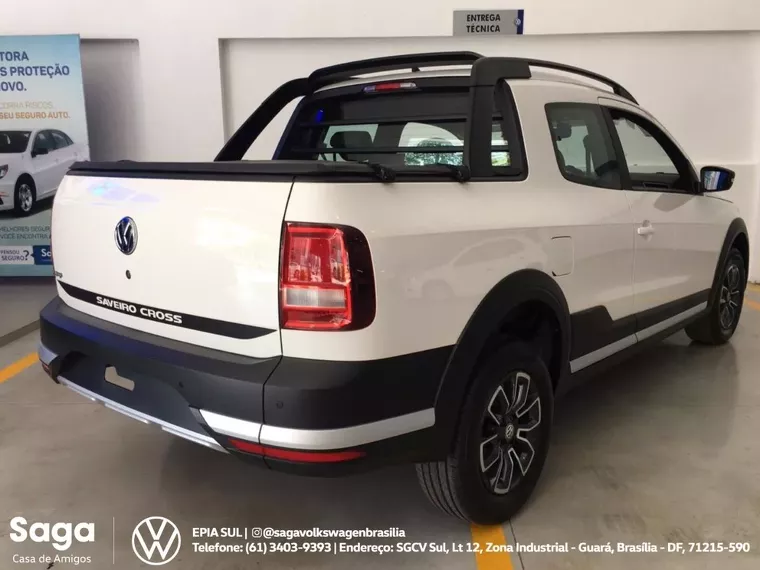 Volkswagen Saveiro Prata 2