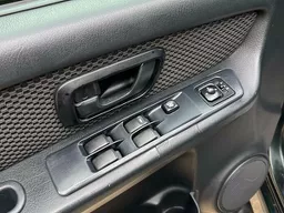 Mitsubishi Pajero TR4