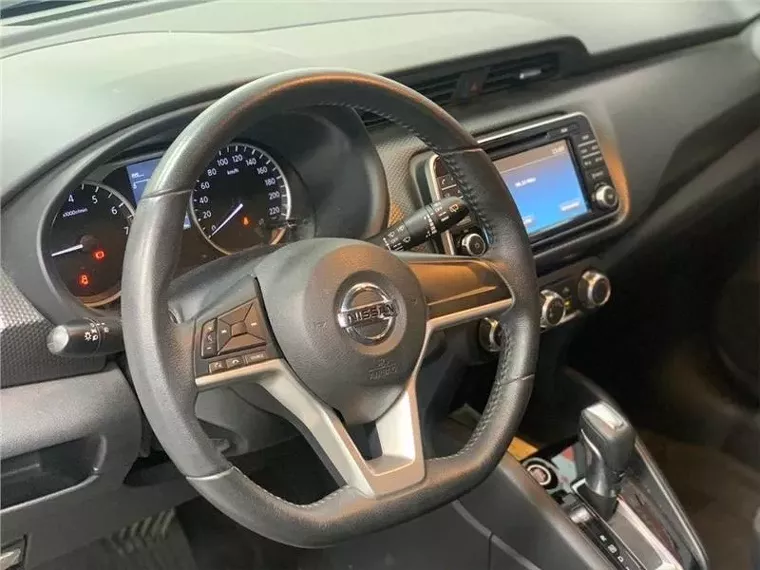 Nissan Kicks Branco 3