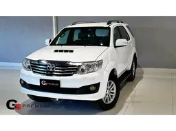 Toyota Hilux SW4