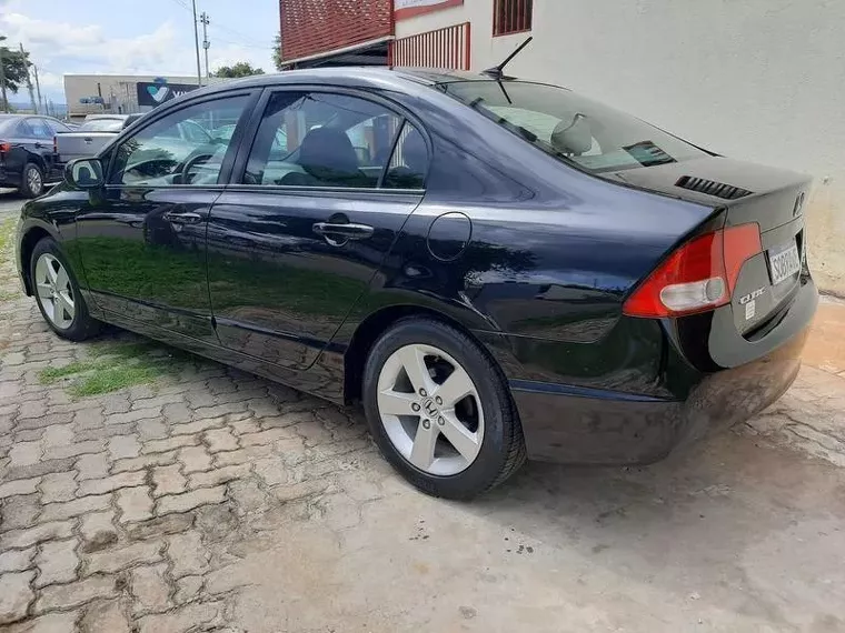 Honda Civic Preto 6