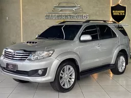 Toyota Hilux SW4