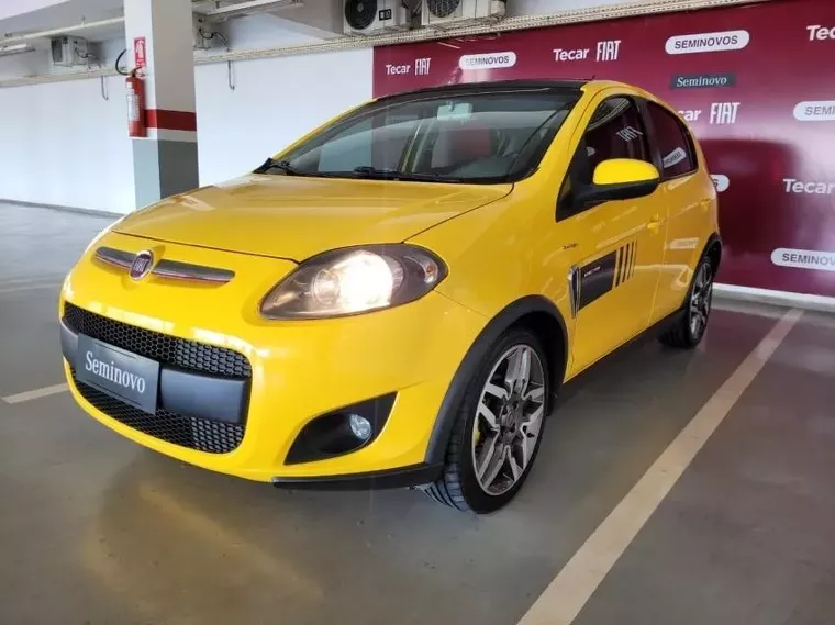 Fiat Palio Amarelo 1