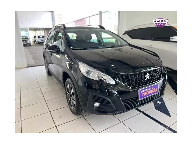 Peugeot 2008 Preto 5