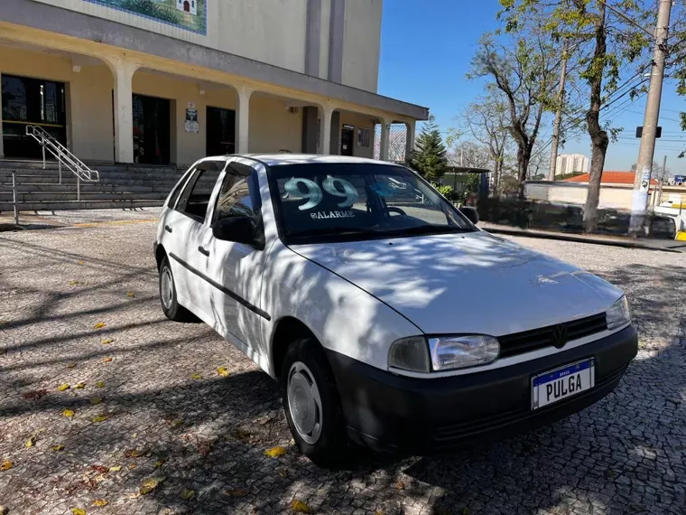 Volkswagen Gol Branco 22