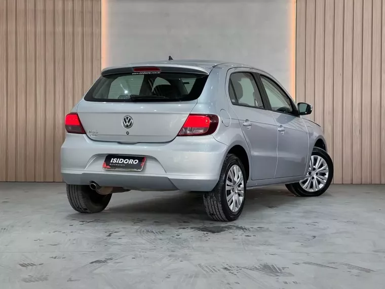 Volkswagen Gol Prata 9