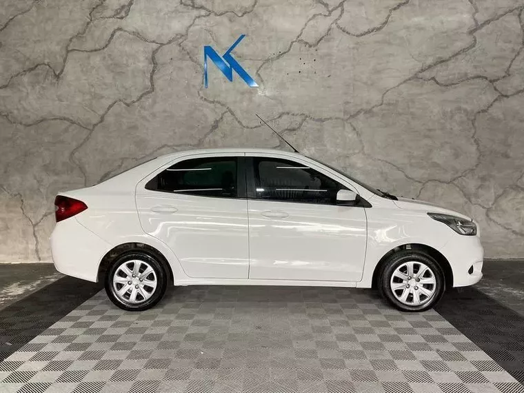 Ford KA Branco 14