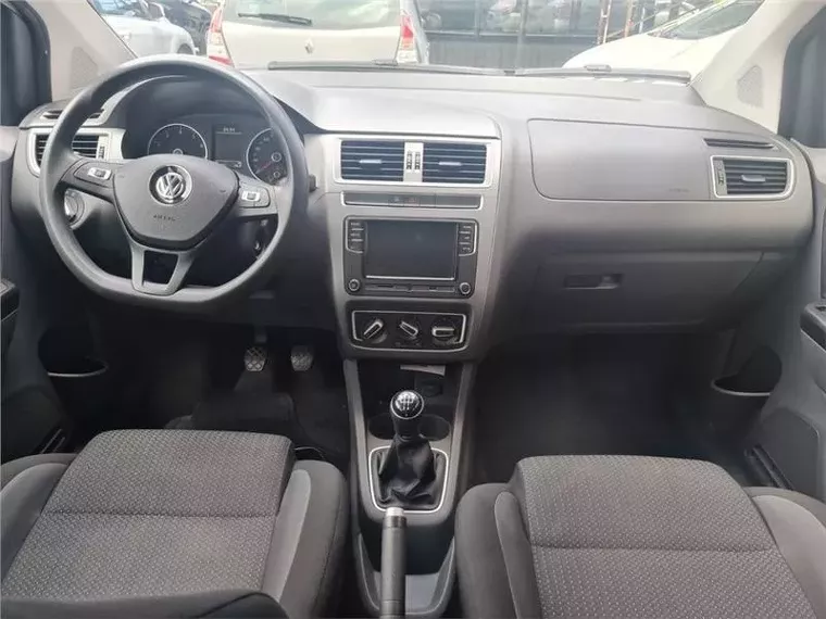 Volkswagen Fox Branco 1