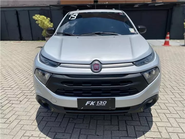 Fiat Toro Prata 2