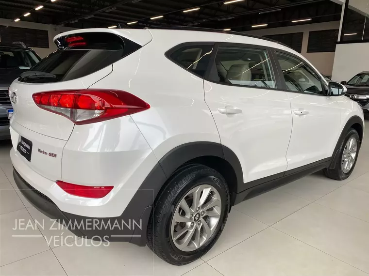 Hyundai Tucson Branco 10