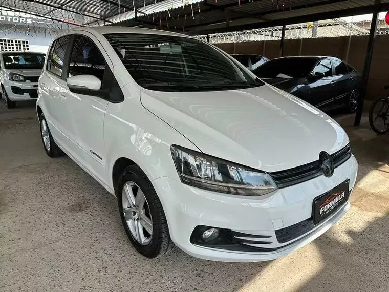 Volkswagen Fox Branco 11