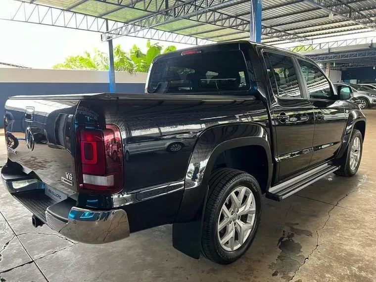 Volkswagen Amarok Preto 2